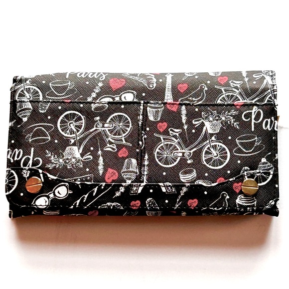 🍒NWT Jane & Berry Paris Print Large Accordion Wallet. Black/White/Red - Picture 10 of 11